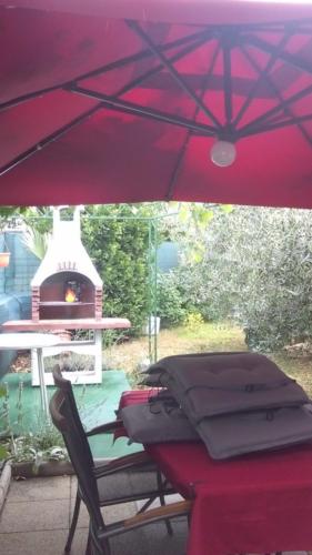 IMG-caaf21c35d5b3586f2e841d4c5f14ee5-V